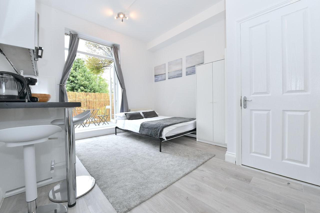 Stylish Studios By Luxestays Shepherds Bush Лондон Экстерьер фото