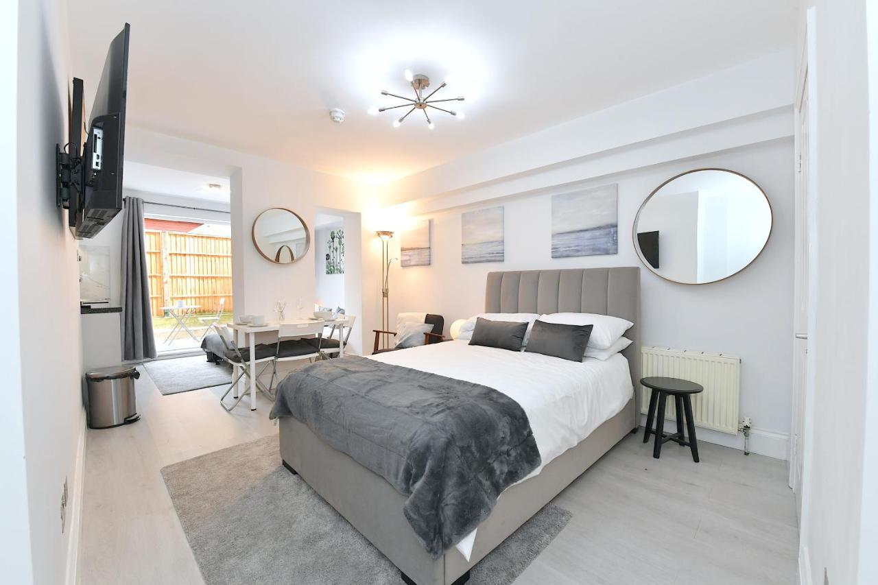 Stylish Studios By Luxestays Shepherds Bush Лондон Экстерьер фото