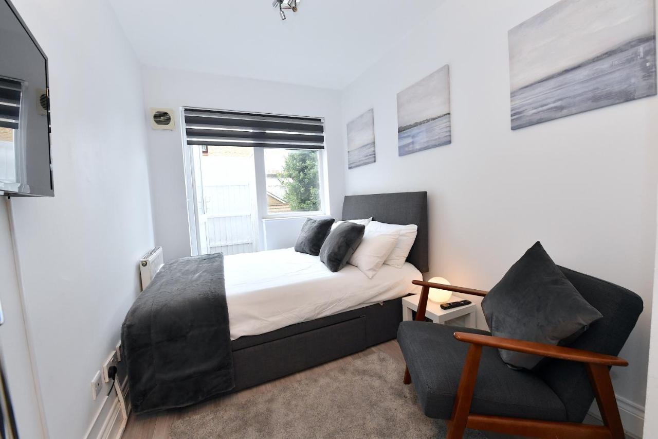 Stylish Studios By Luxestays Shepherds Bush Лондон Экстерьер фото