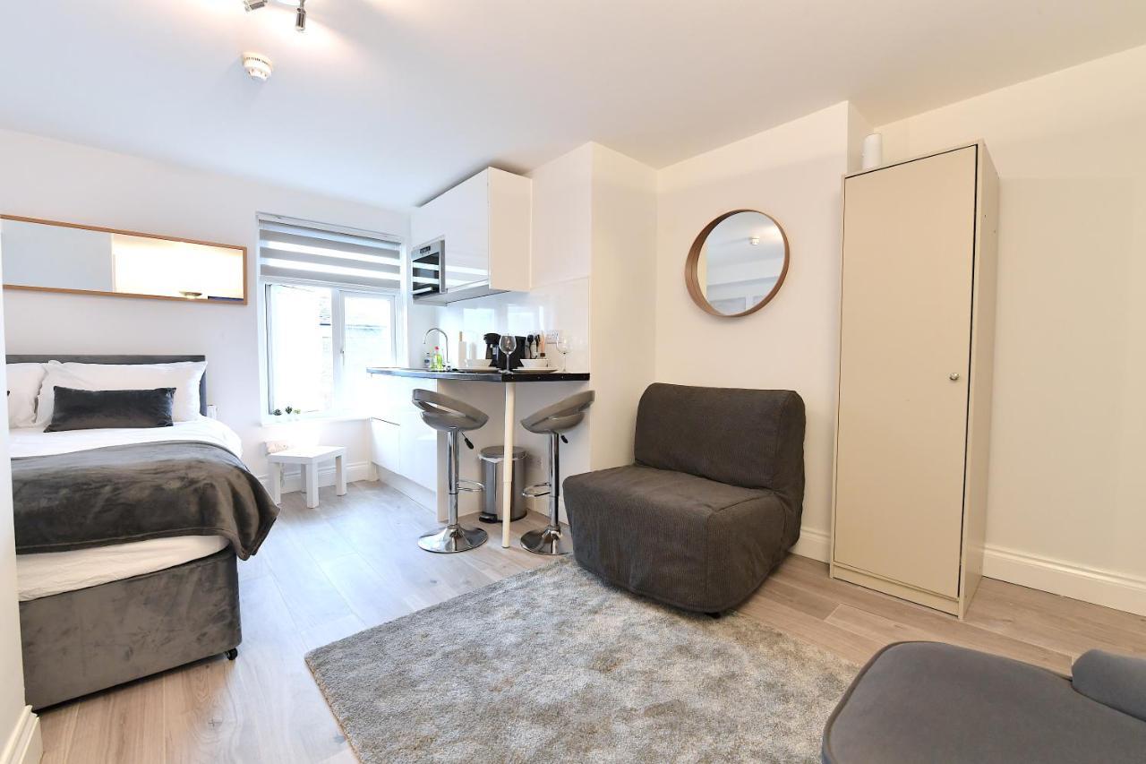 Stylish Studios By Luxestays Shepherds Bush Лондон Экстерьер фото