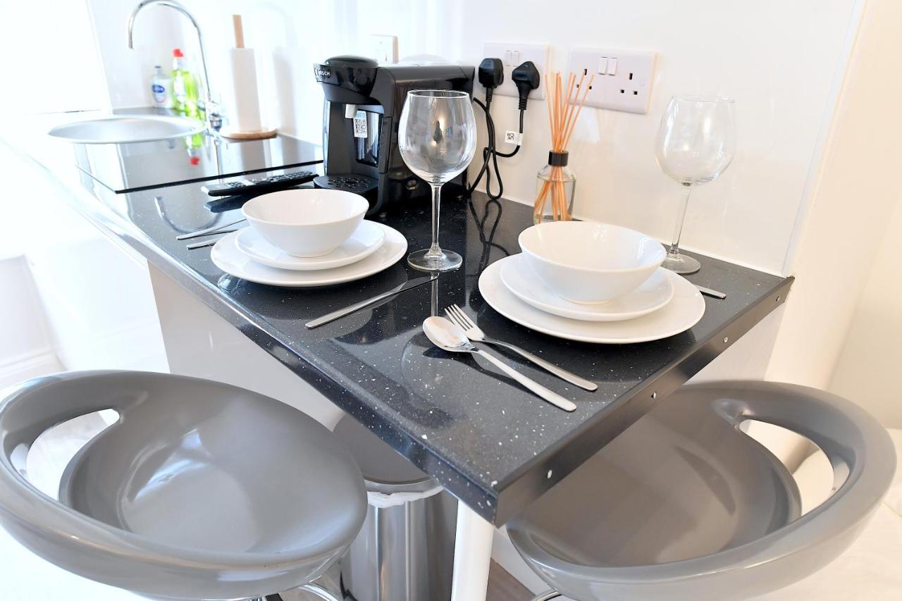 Stylish Studios By Luxestays Shepherds Bush Лондон Экстерьер фото