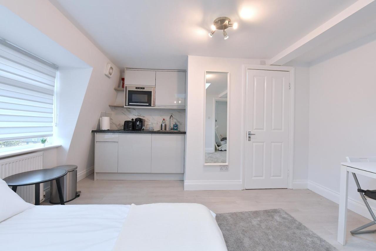 Stylish Studios By Luxestays Shepherds Bush Лондон Экстерьер фото