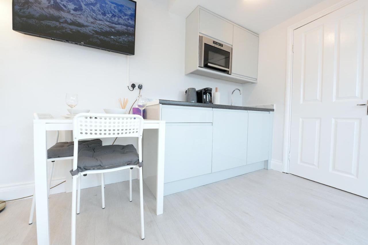 Stylish Studios By Luxestays Shepherds Bush Лондон Экстерьер фото