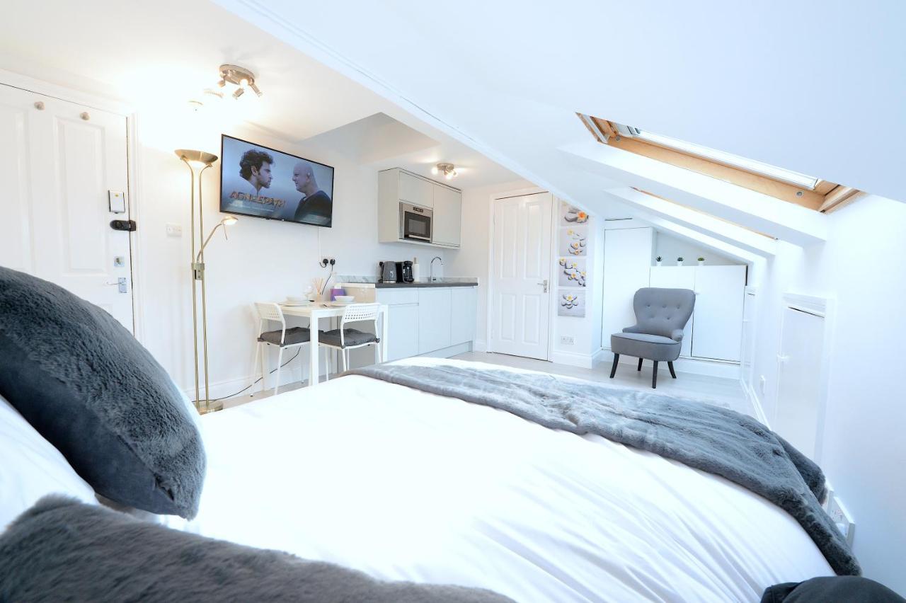 Stylish Studios By Luxestays Shepherds Bush Лондон Экстерьер фото
